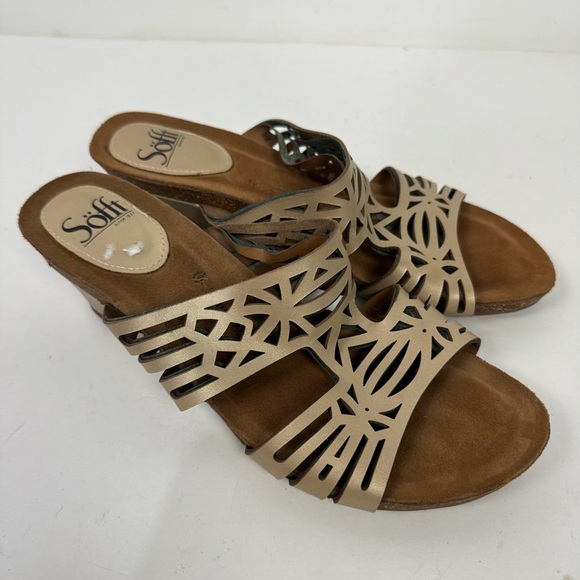 Sofft Gold Laser Cut Open Toe Comfort Wedges - Picture 1 of 8